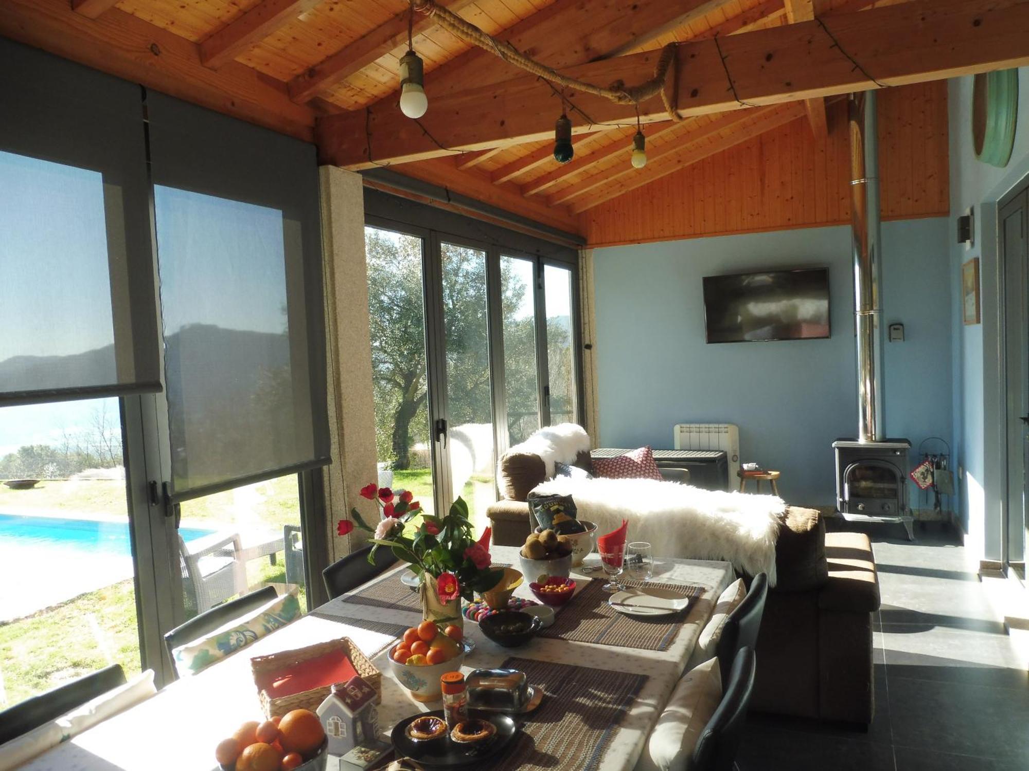 The Pool House Villa Longos Exterior photo